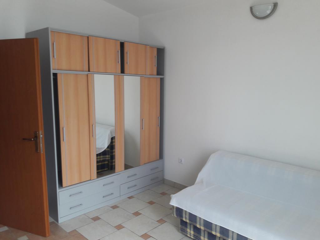Apartments Jaram Brodarica  Exterior photo